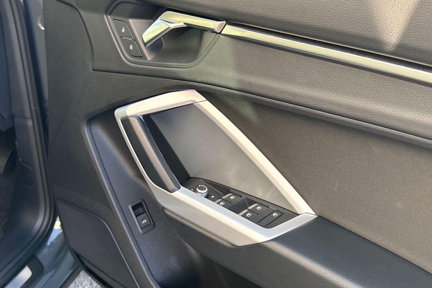 Used Audi Q3 for sale - 77586500: Photo 42