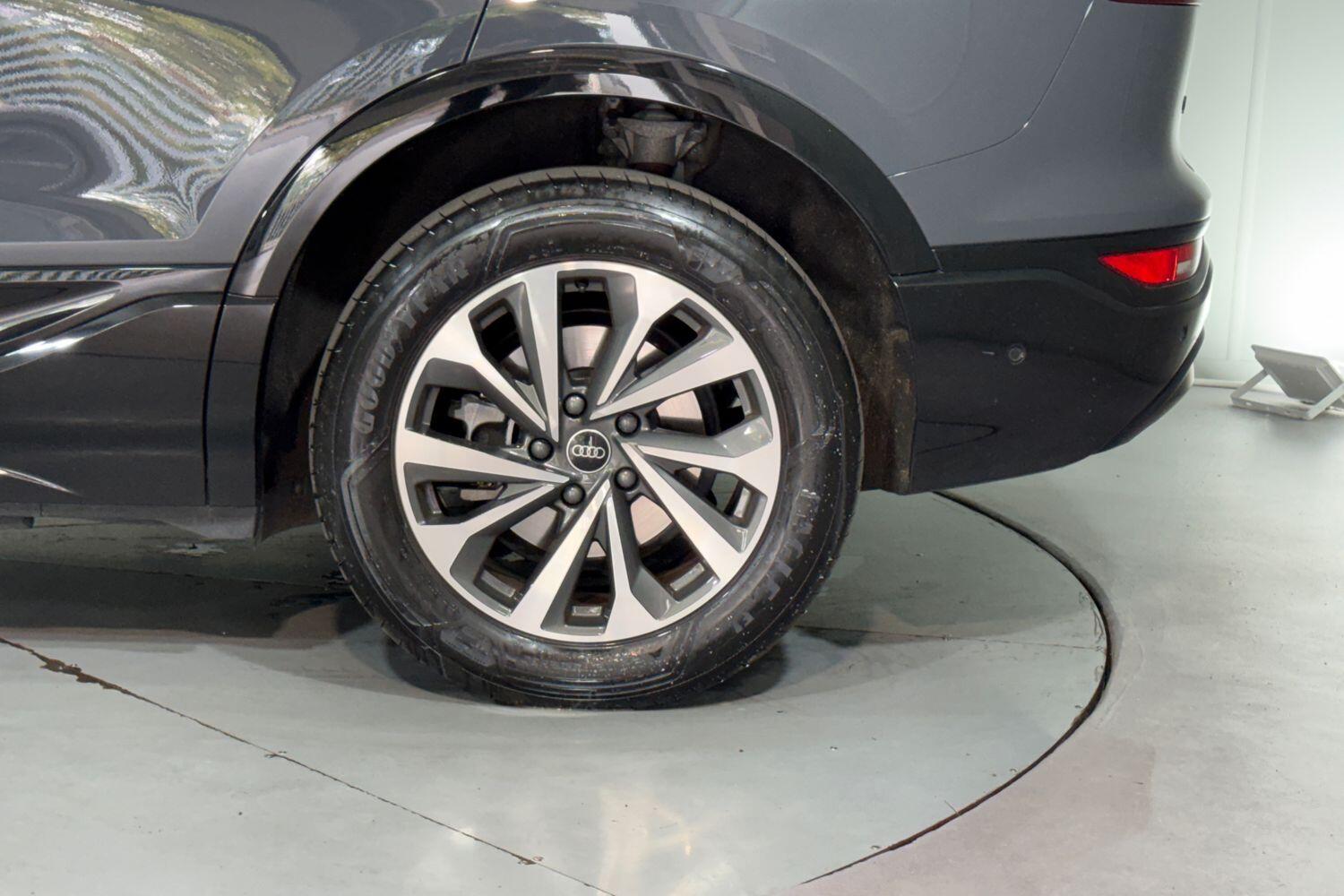 Used Audi Q6 e-tron 2025 for sale - 76042708: Photo 12