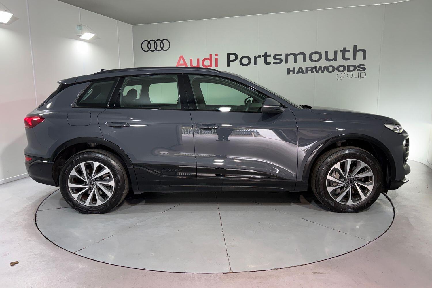 Used Audi Q6 e-tron 2025 for sale - 76042708: Photo 2