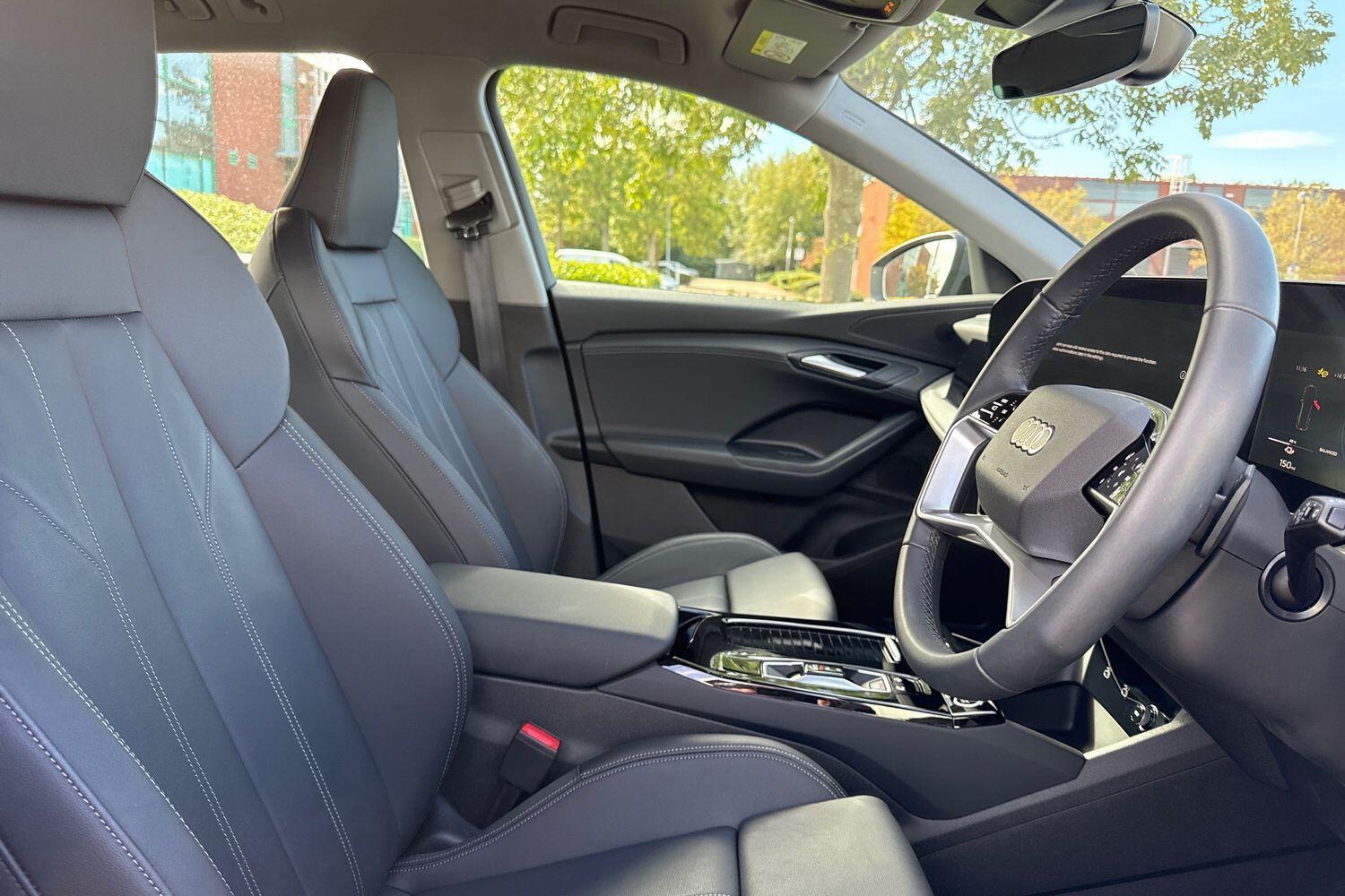 Used Audi Q6 e-tron 2025 for sale - 76042708: Photo 25