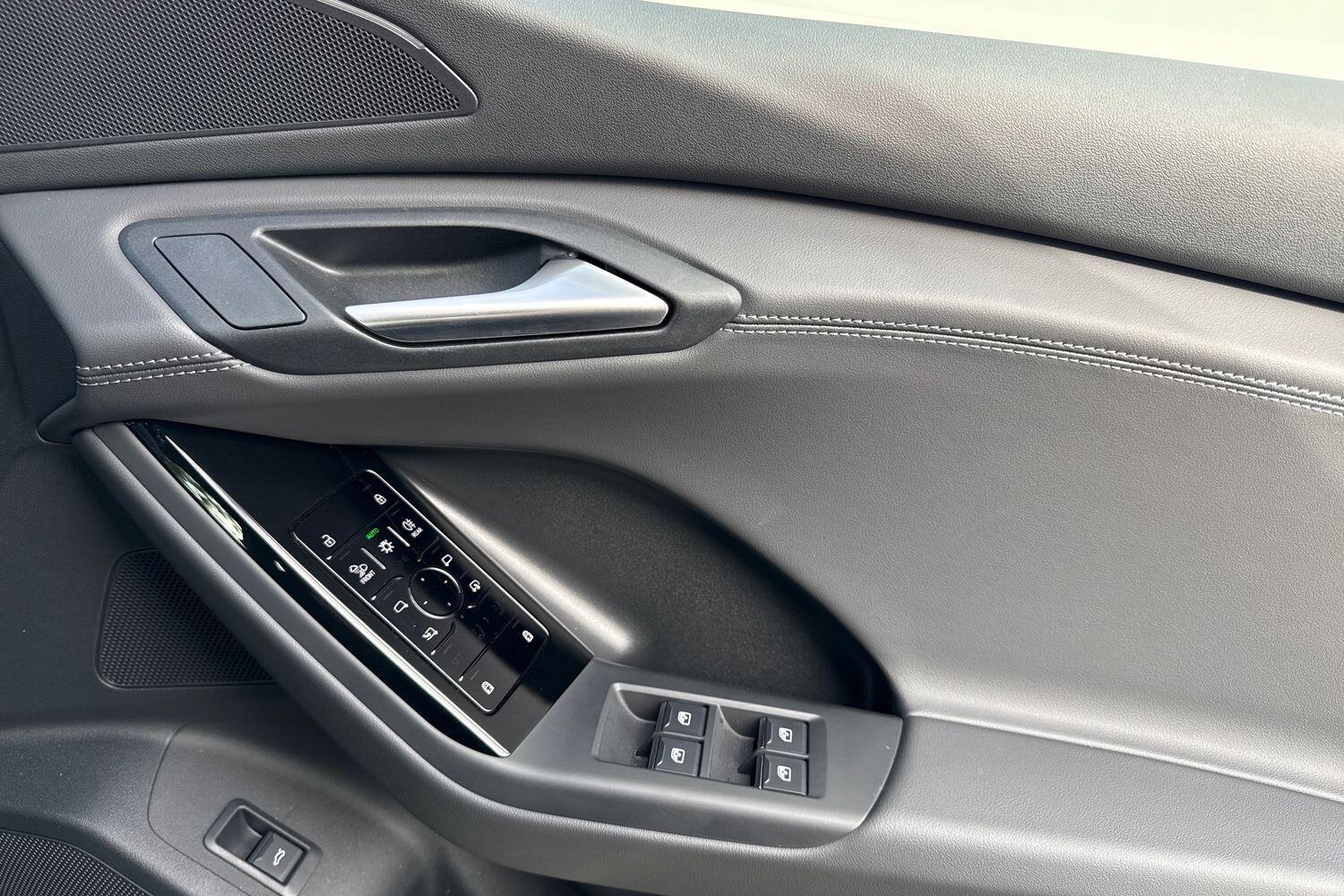 Used Audi Q6 e-tron 2025 for sale - 76042708: Photo 45