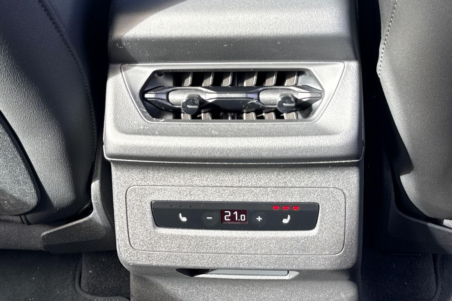 Used Audi Q6 e-tron 2025 for sale - 76042708: Photo 52