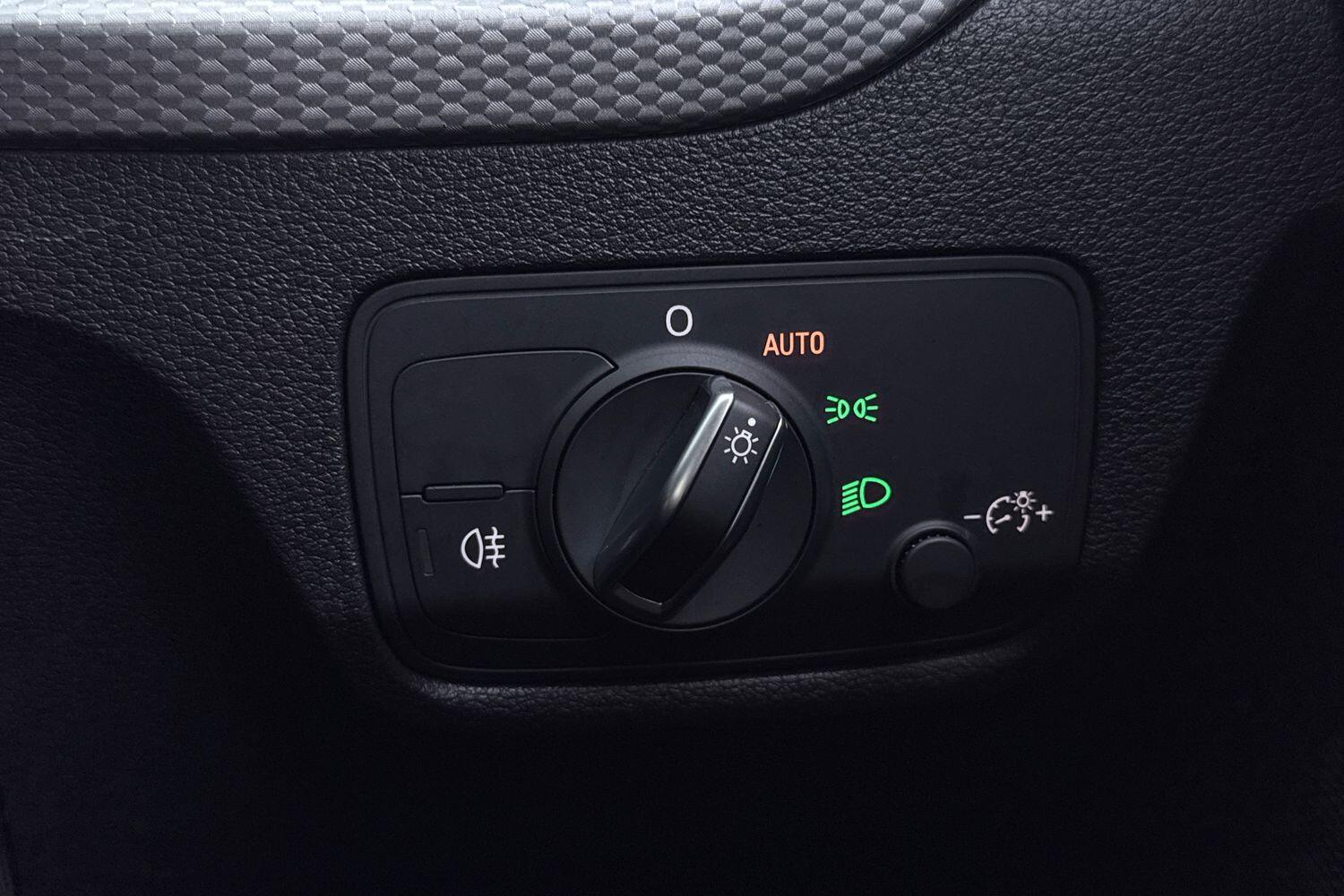 Used Audi Q2 2021 for sale - 76597395: Photo 53