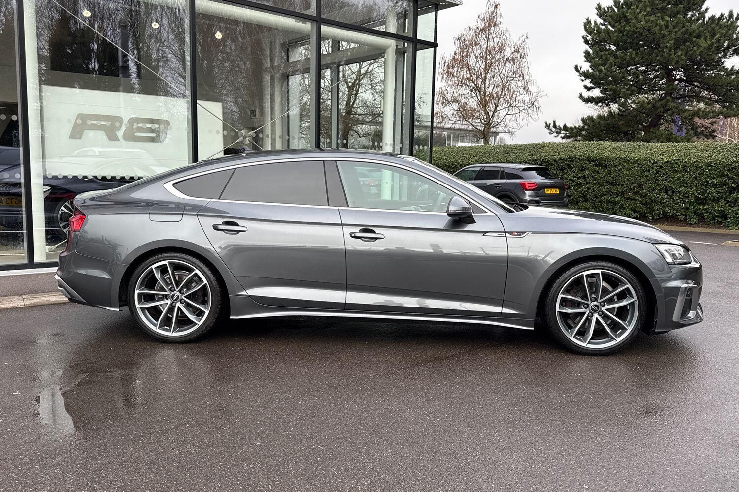 Used Audi A5 2023 for sale - 77468551: Photo 2