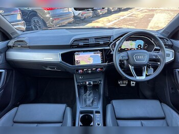 Used Audi Q3 2024 for sale - 77440370: Photo