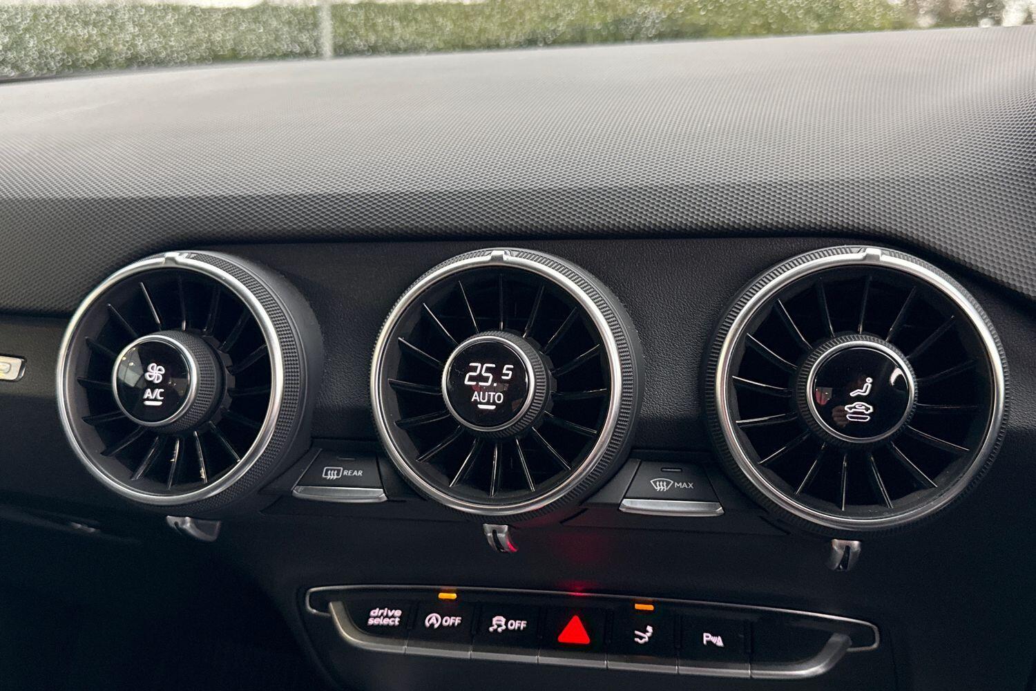 Used Audi TT 2017 for sale - 77412093: Photo 14