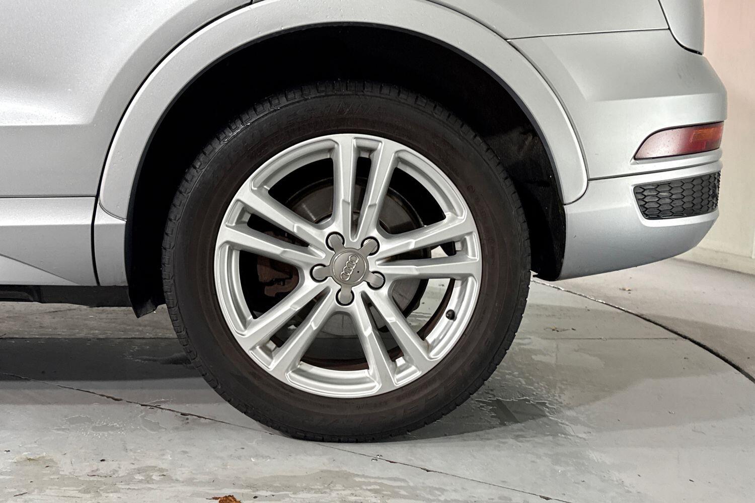 Used Audi Q3 2017 for sale - 76780705: Photo 12