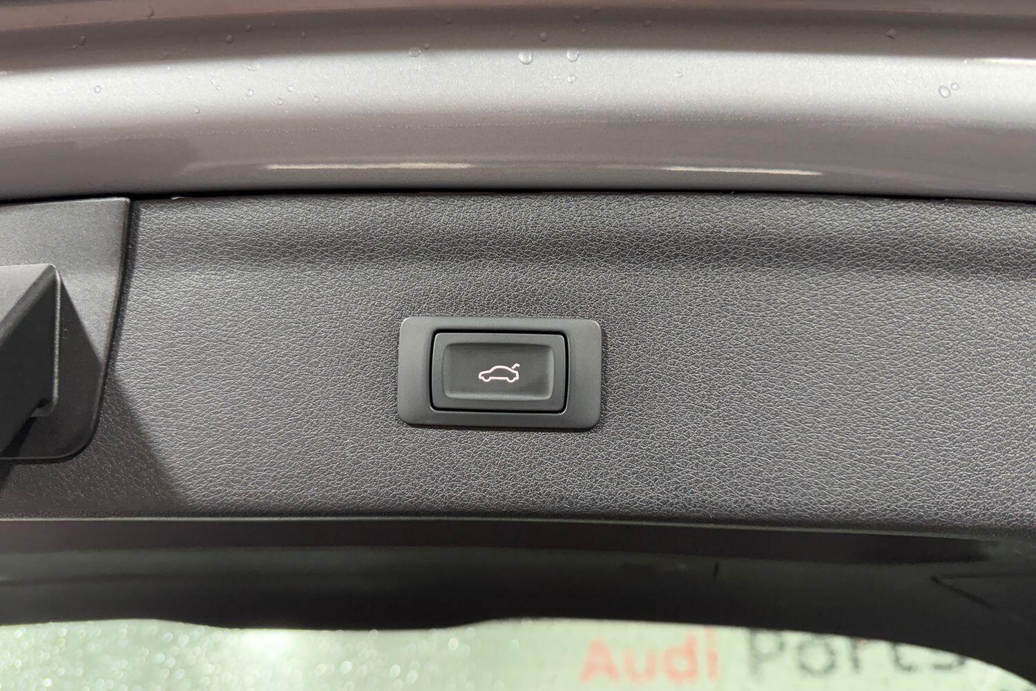 Used Audi Q3 2017 for sale - 76780705: Photo 20