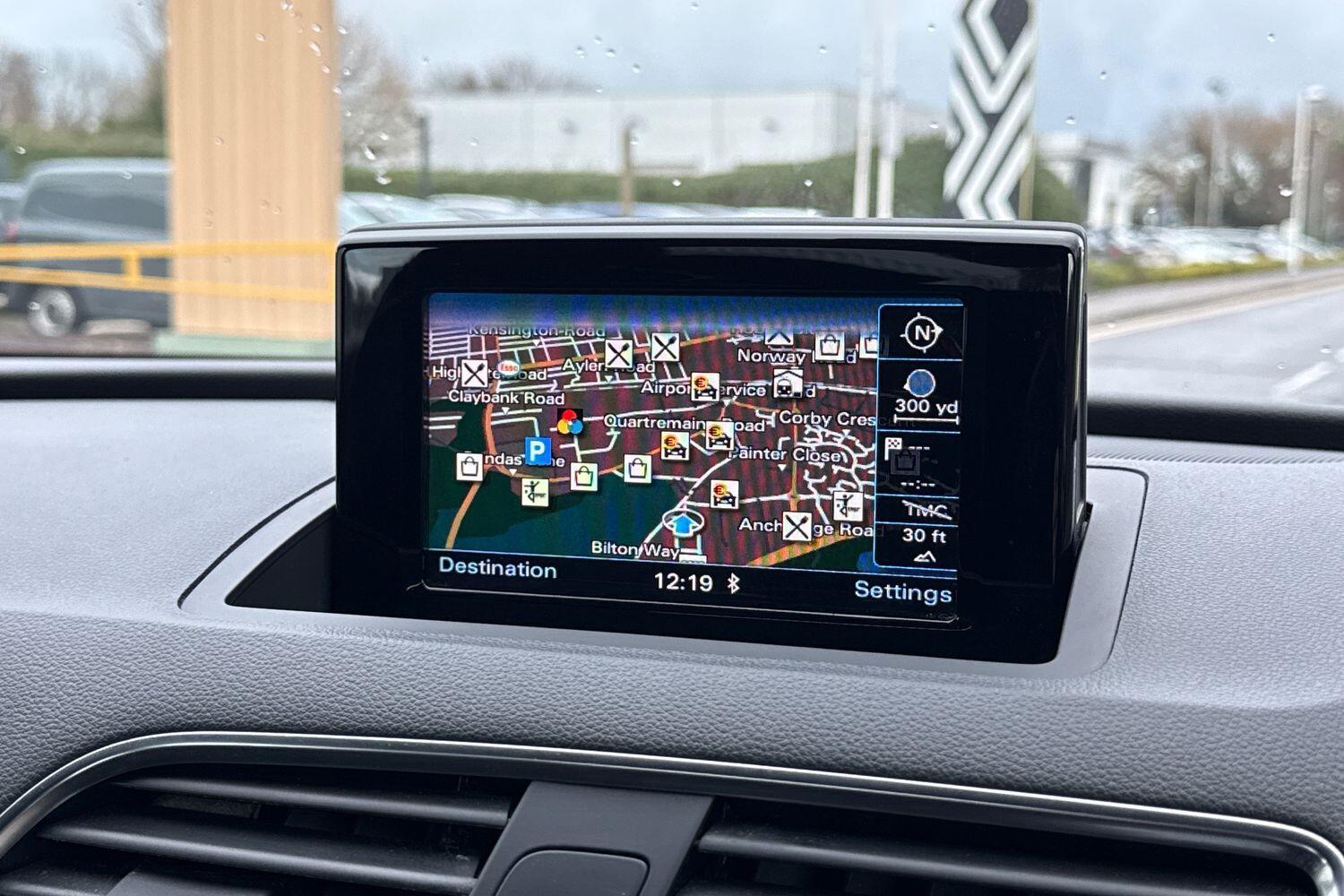 Used Audi Q3 2017 for sale - 76780705: Photo 4