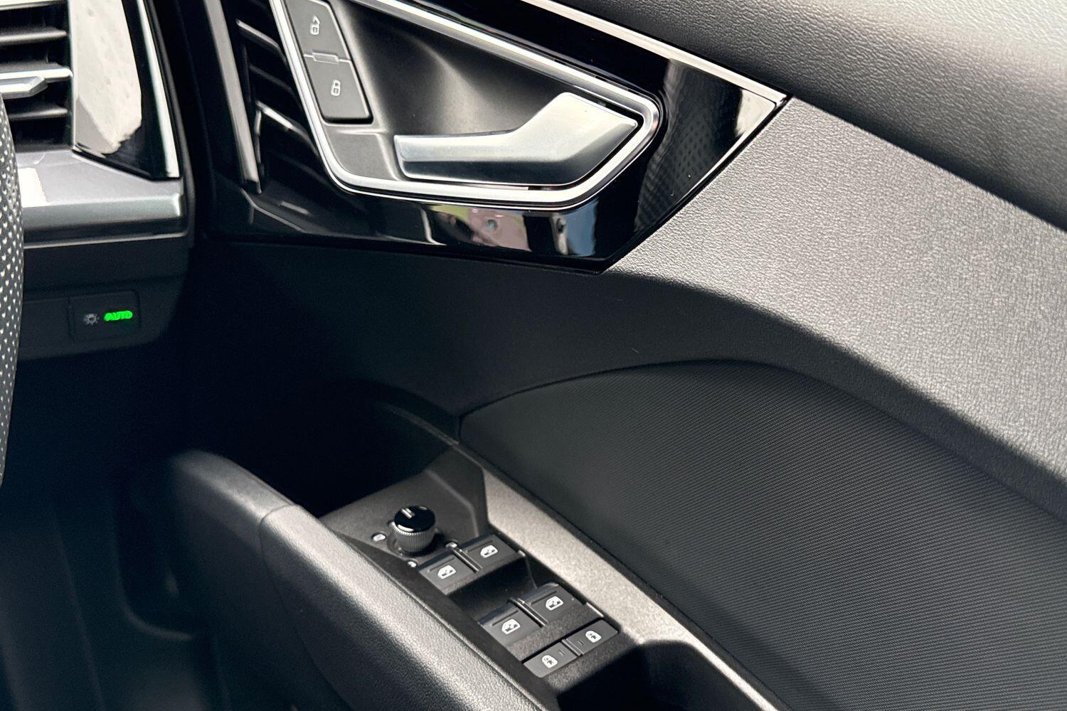 Used Audi Q4 e-tron 2022 for sale - 76408917: Photo 43