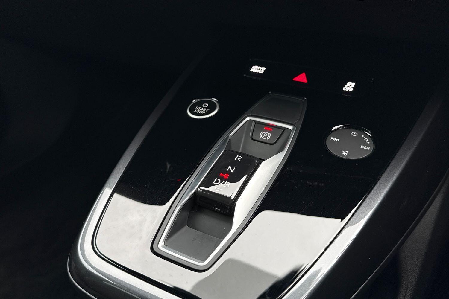 Used Audi Q4 e-tron 2022 for sale - 76408917: Photo 48