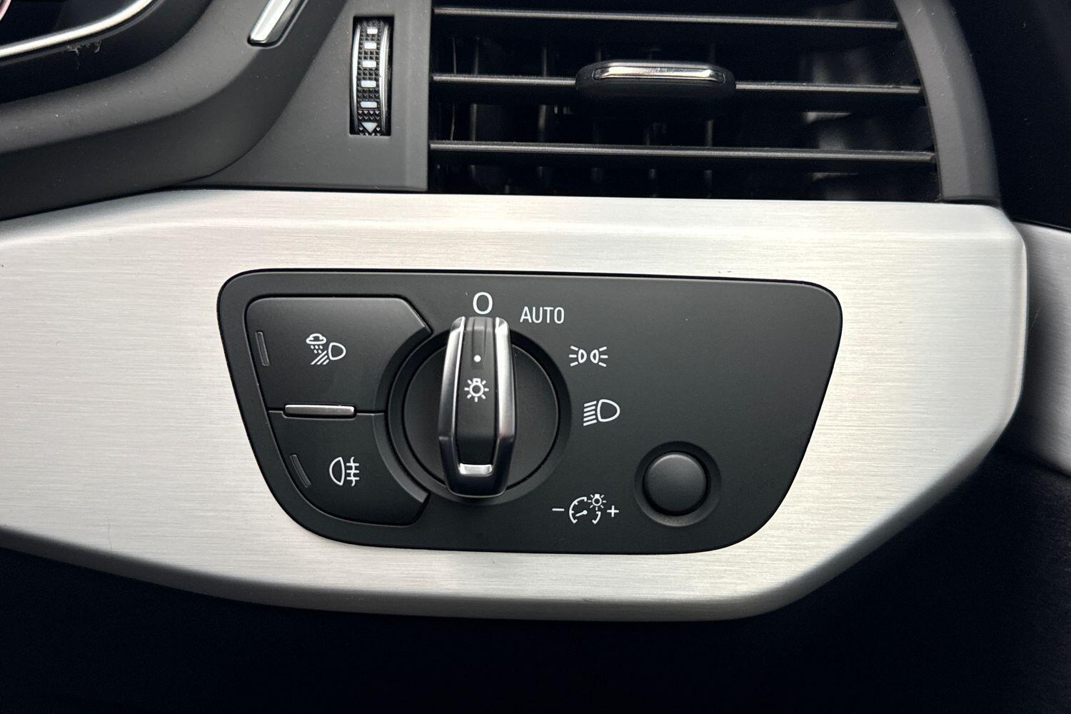 Used Audi A4 Avant for sale - 77215547: Photo 24