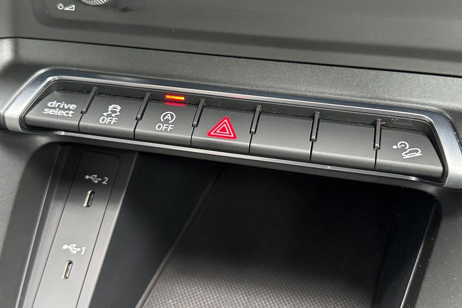 Used Audi Q3 2022 for sale - 77612954: Photo 40