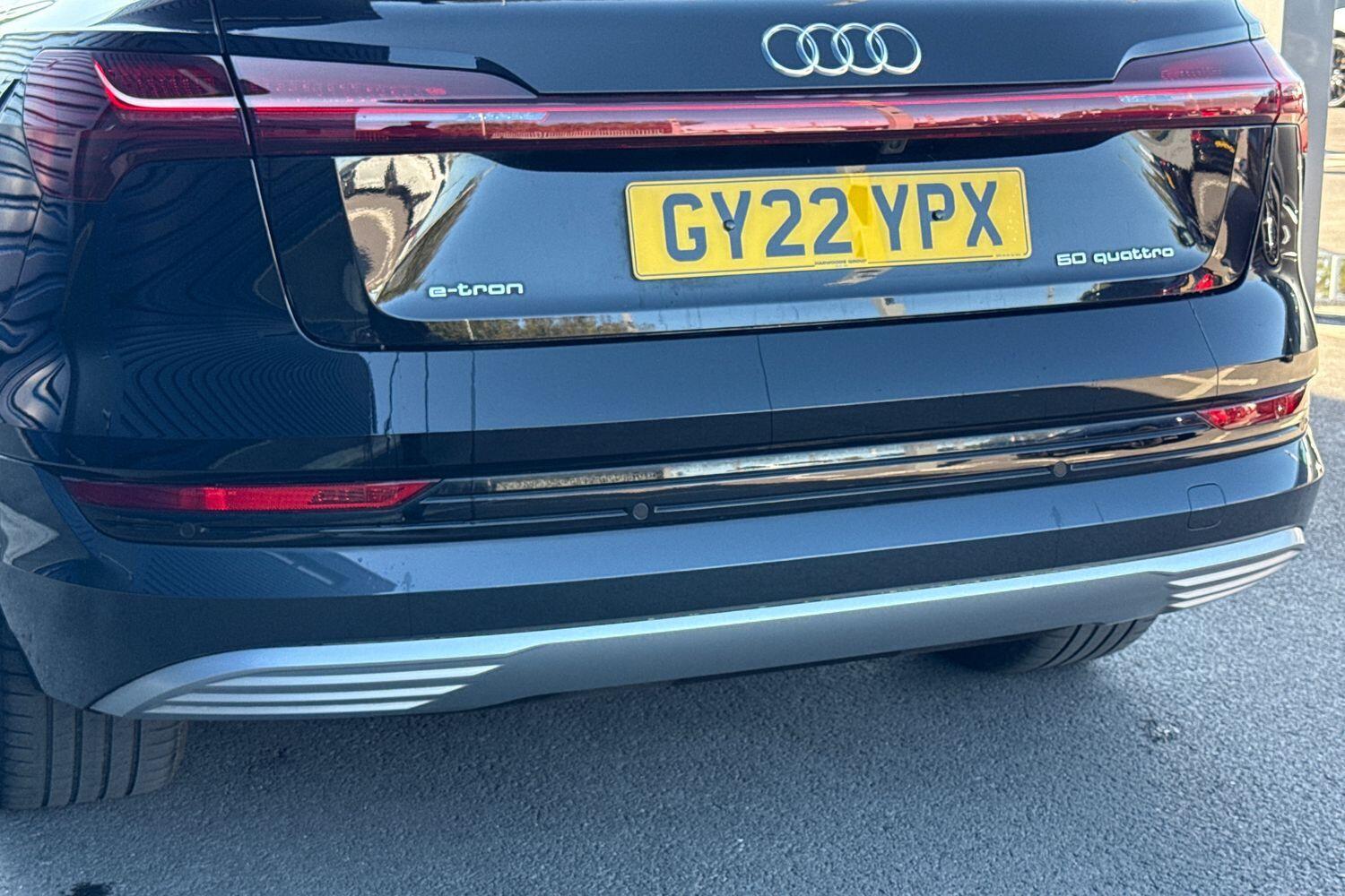 Used Audi e-tron 2022 for sale - 76296049: Photo 16