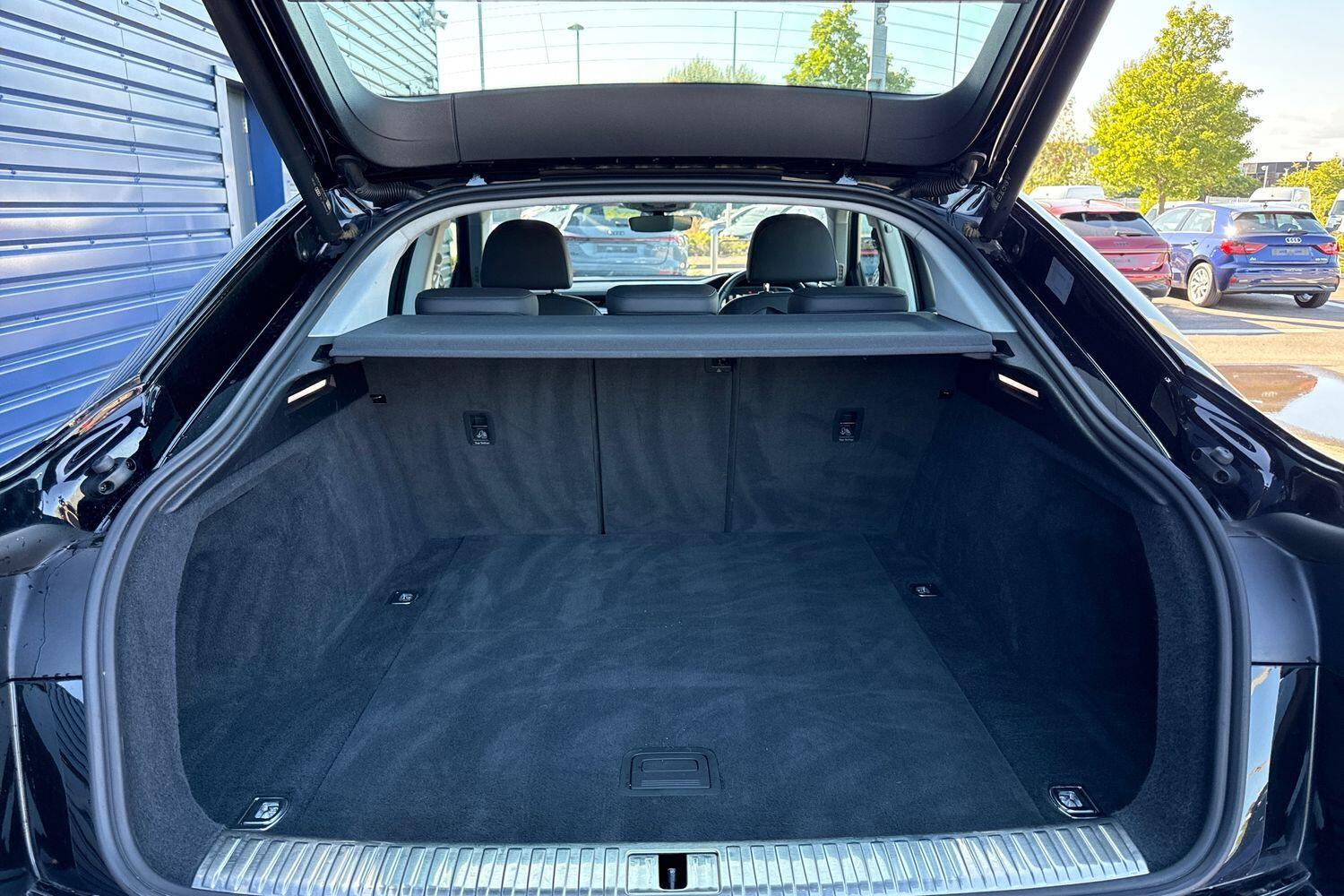 Used Audi e-tron 2022 for sale - 76296049: Photo 18