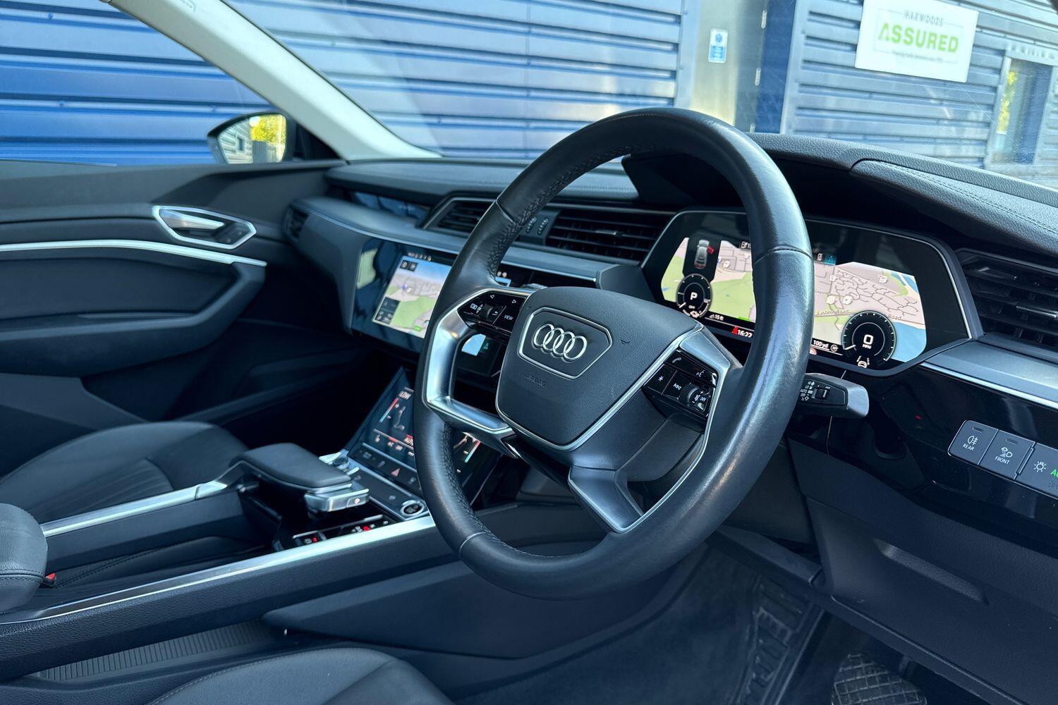 Used Audi e-tron 2022 for sale - 76296049: Photo 28