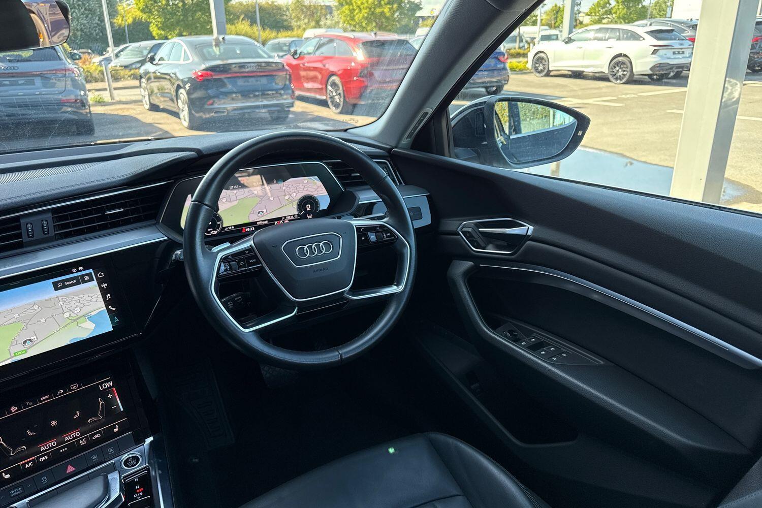 Used Audi e-tron 2022 for sale - 76296049: Photo 38