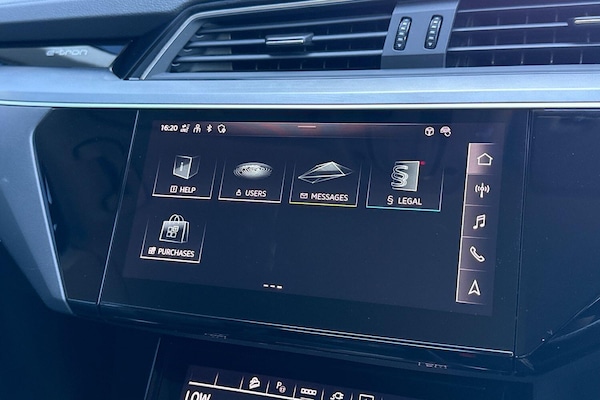 Used Audi e-tron 2022 for sale - 76296049: Photo 54