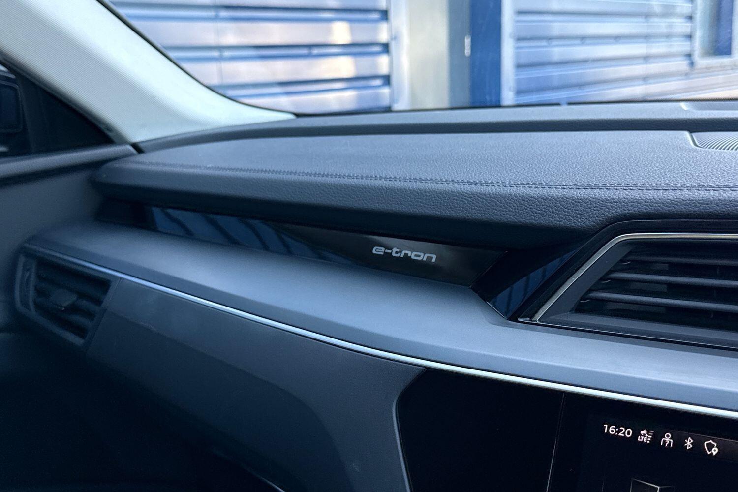 Used Audi e-tron 2022 for sale - 76296049: Photo 55