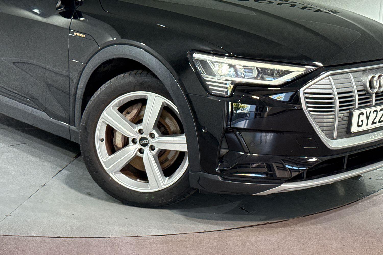 Used Audi e-tron 2022 for sale - 76296049: Photo 9