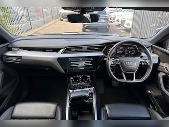 Used Audi e-tron S 2021 for sale - 75311650: Photo