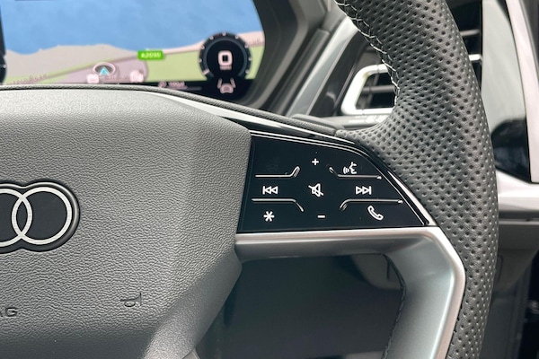 Used Audi Q4 e-tron 2025 for sale - 76251093: Photo 41