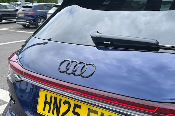 Used Audi Q4 e-tron 2025 for sale - 76251093: Photo 54