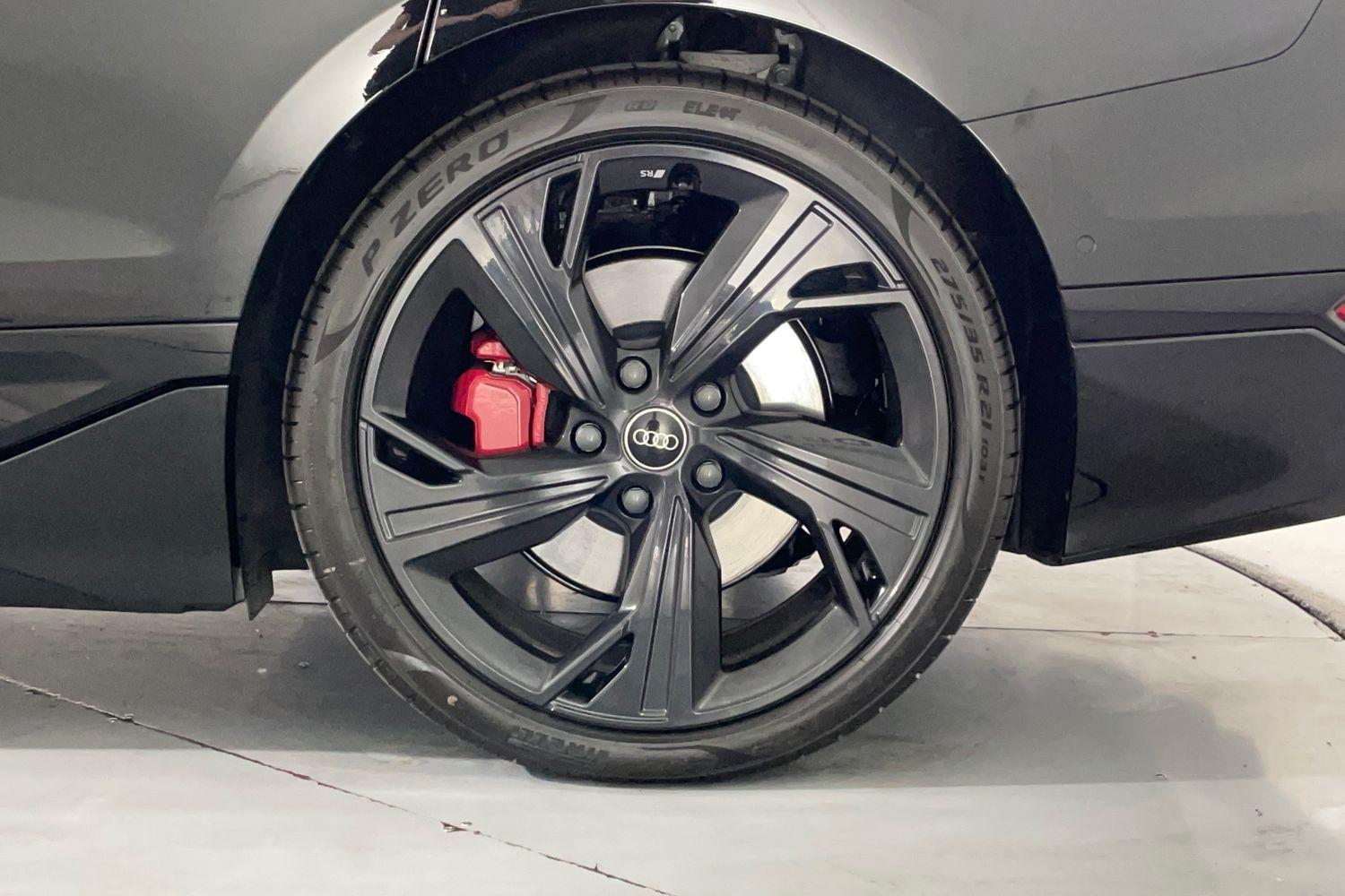 Used Audi S6 e-tron Avant for sale - 76690007: Photo 12