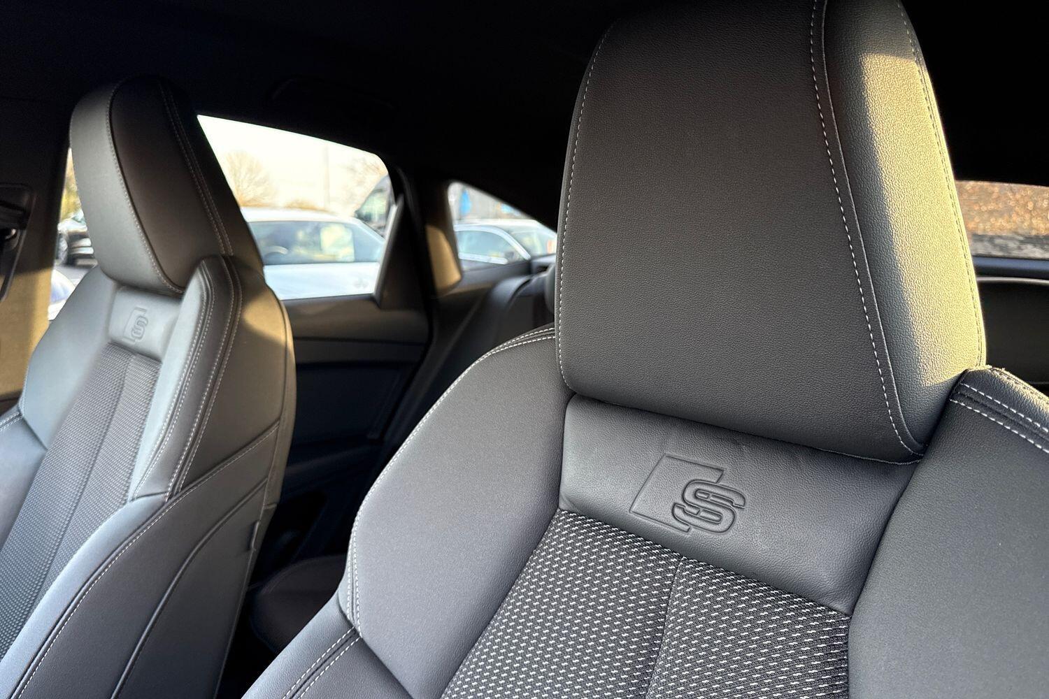 Used Audi Q4 e-tron 2022 for sale - 77230161: Photo 45