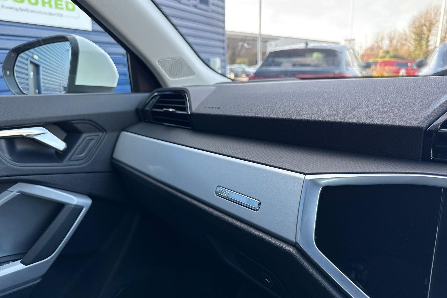 Used Audi Q3 2022 for sale - 77267680: Photo 32