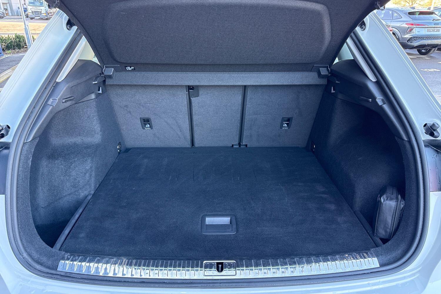 Used Audi Q3 2022 for sale - 77267680: Photo 35