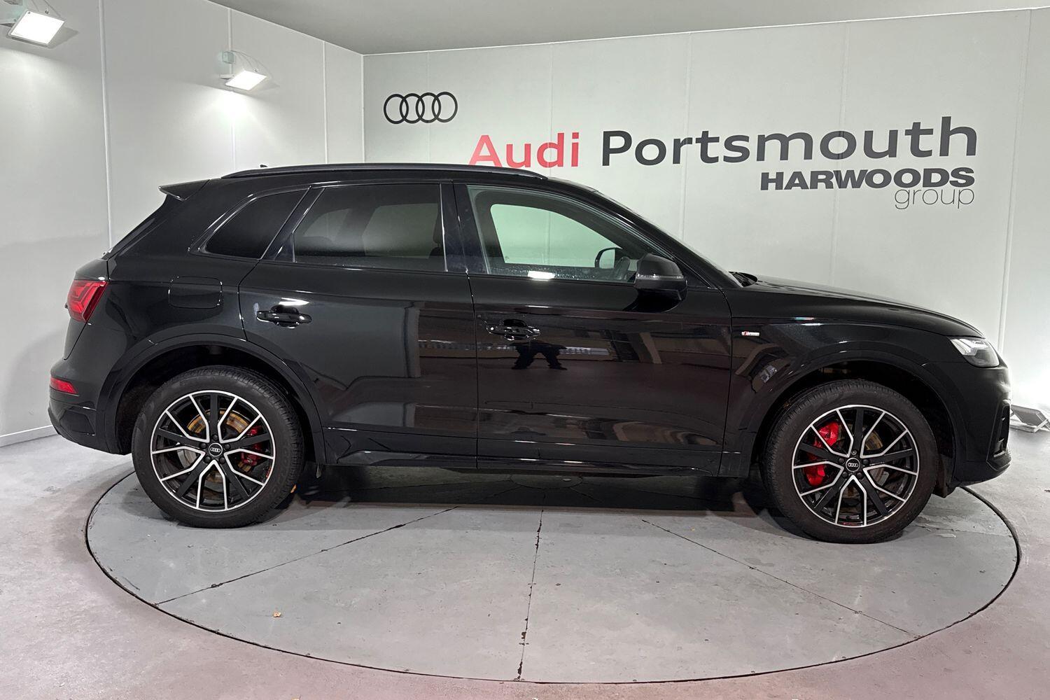 Used Audi Q5 2023 for sale - 76866359: Photo 2