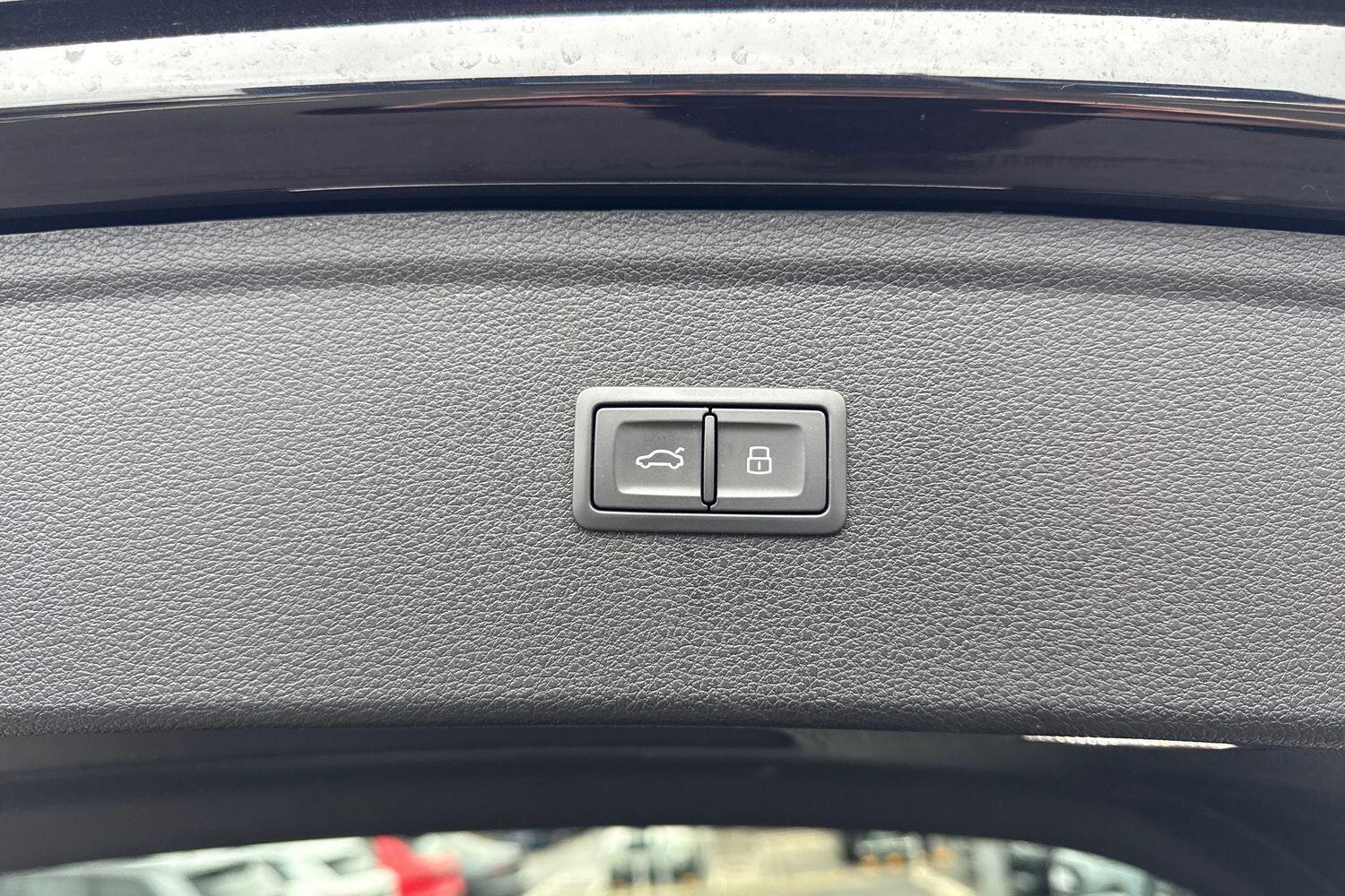 Used Audi Q5 2023 for sale - 76866359: Photo 20