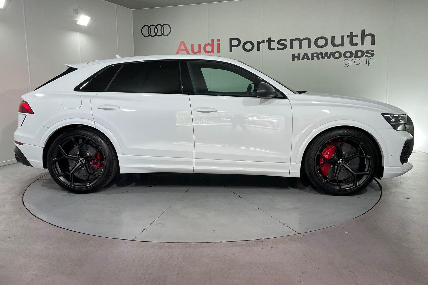 Used Audi RS Q8 2025 for sale - 76729038: Photo 2