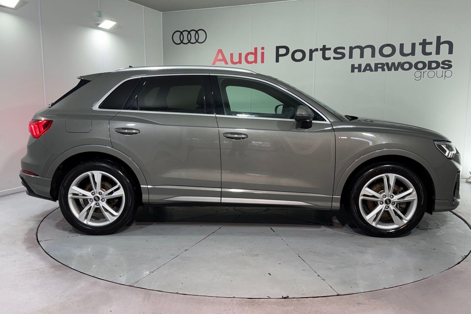 Used Audi Q3 2022 for sale - 76688914: Photo 2