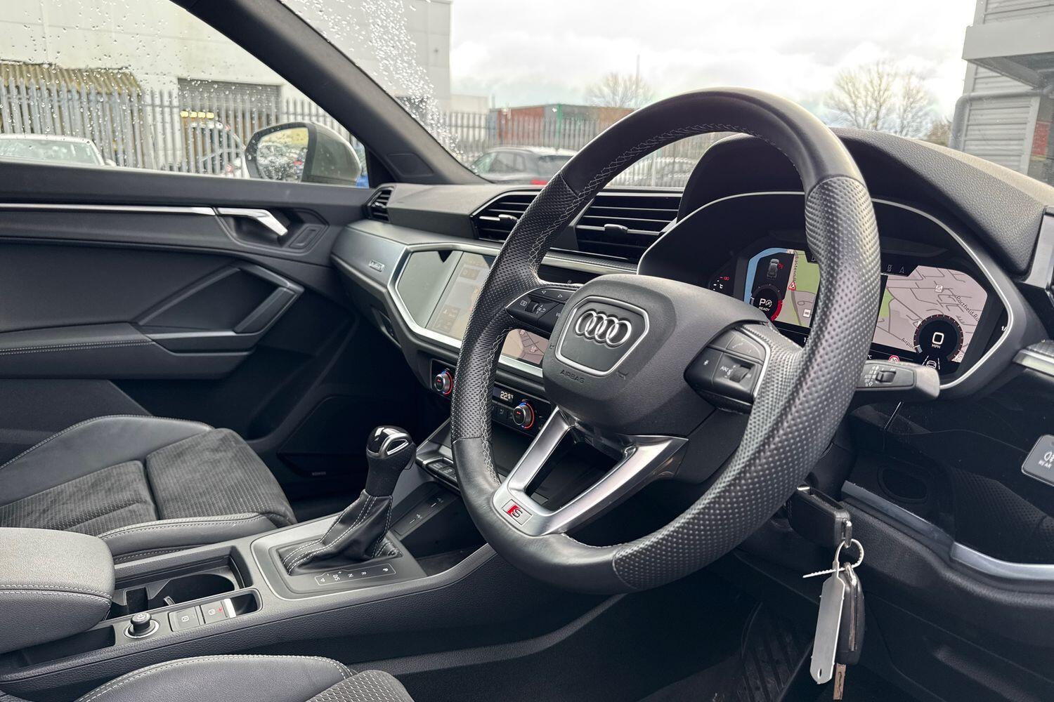 Used Audi Q3 2022 for sale - 76688914: Photo 32