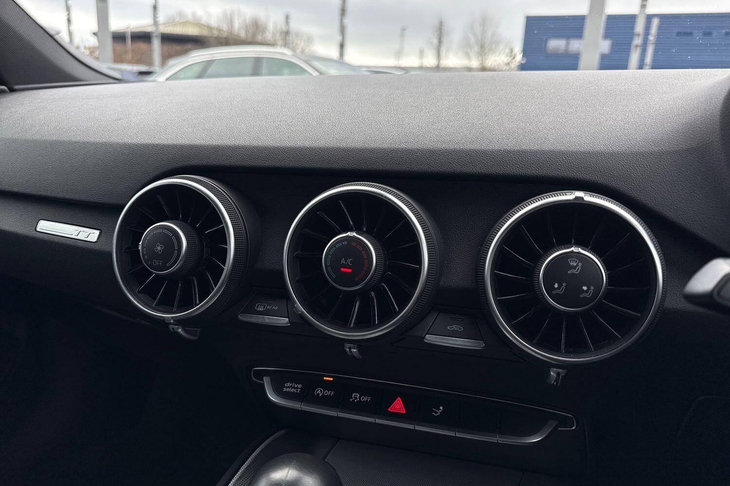 Used Audi TT 2021 for sale - 77291652: Photo 13