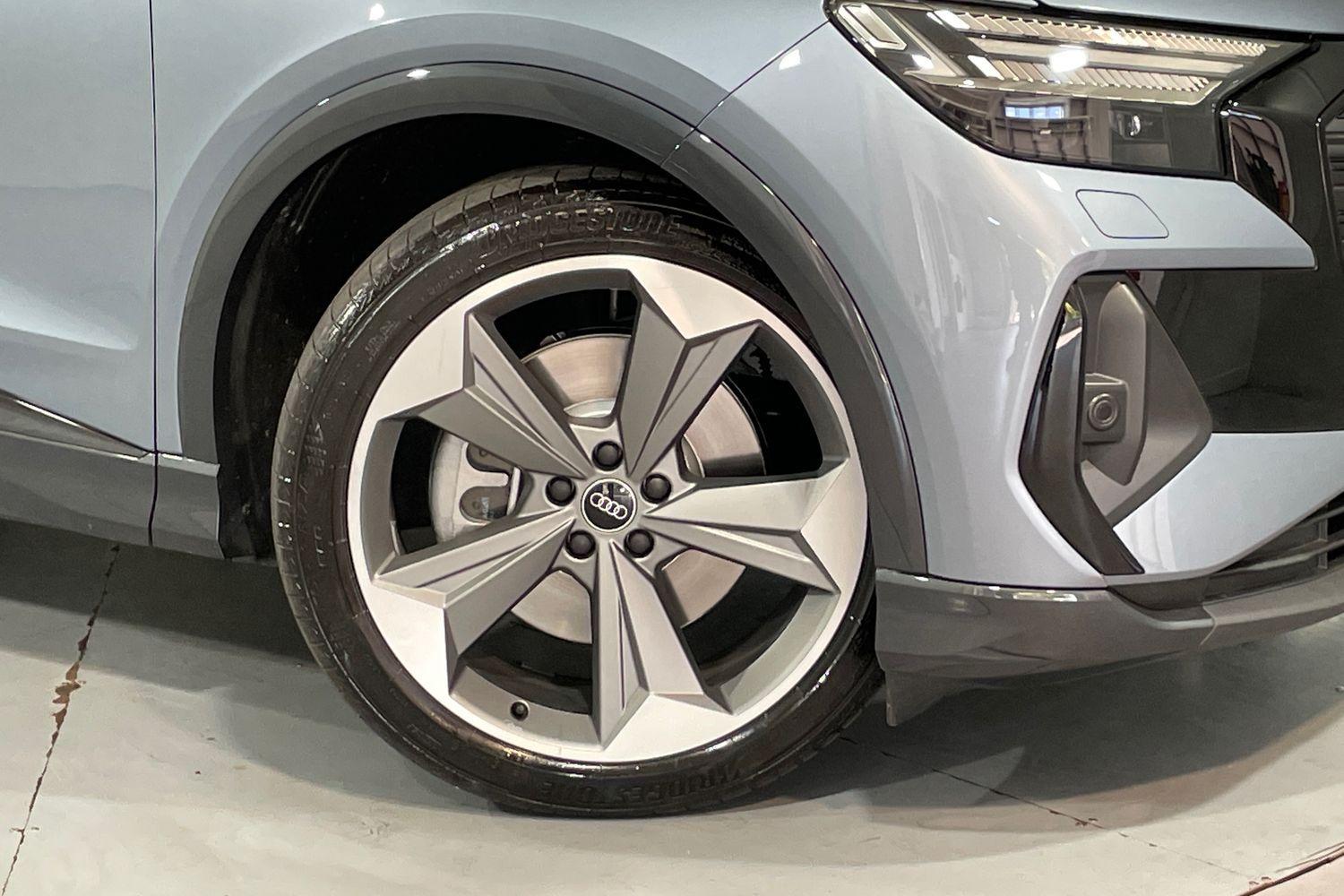 Used Audi Q4 e-tron 2024 for sale - 76728833: Photo 2