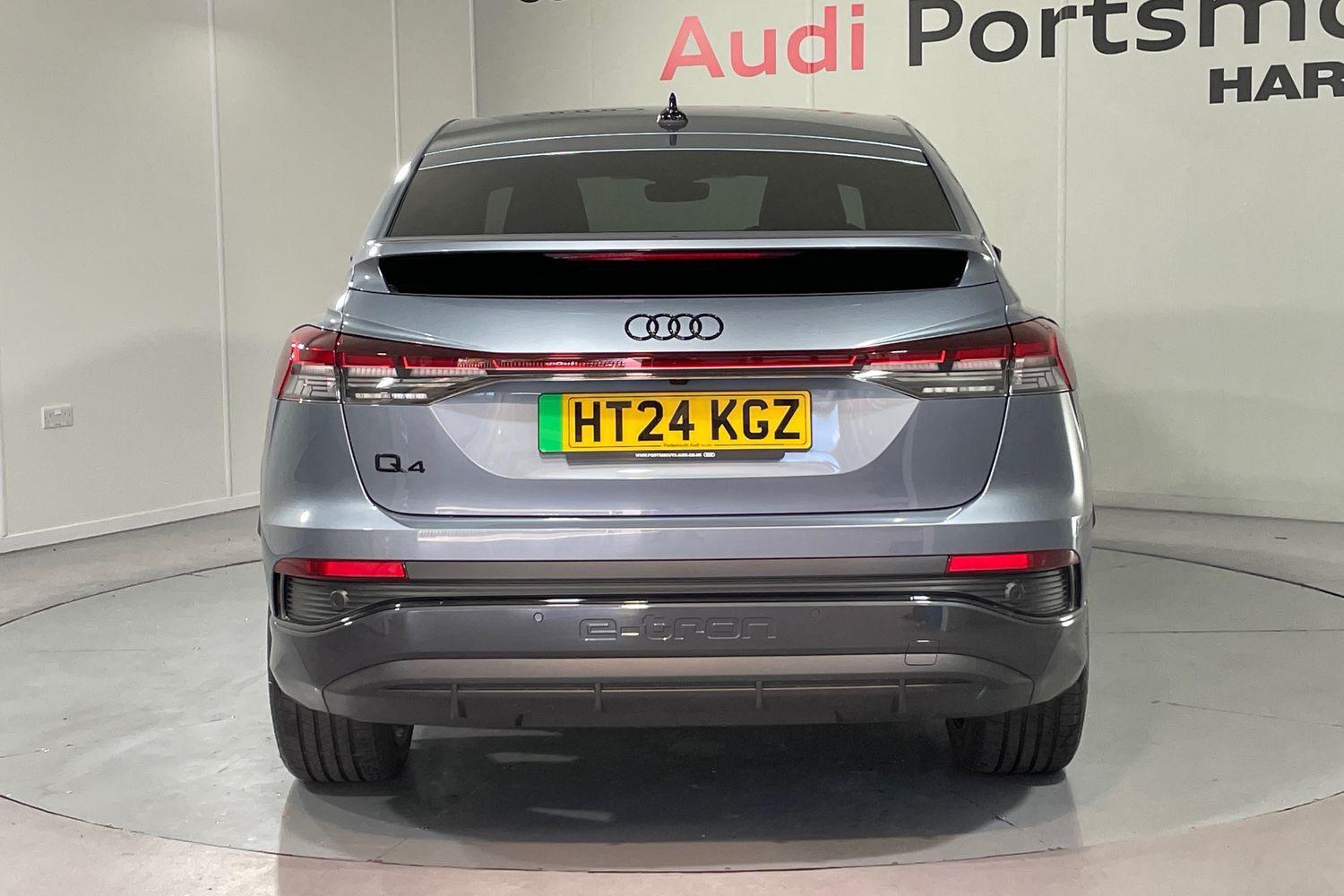 Used Audi Q4 e-tron 2024 for sale - 76728833: Photo 5
