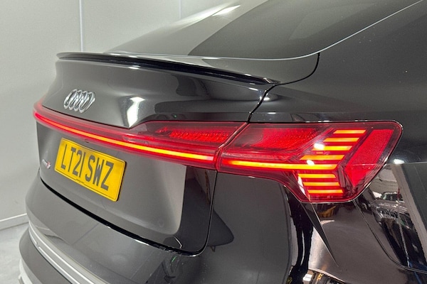 Used Audi e-tron 2021 for sale - 76246609: Photo 10