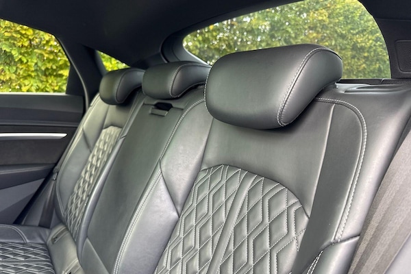 Used Audi e-tron 2021 for sale - 76246609: Photo 34