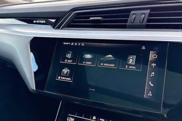 Used Audi e-tron 2021 for sale - 76246609: Photo 35