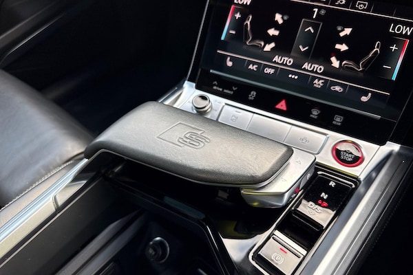 Used Audi e-tron 2021 for sale - 76246609: Photo 40