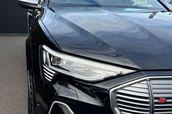 Used Audi e-tron 2021 for sale - 76246609: Photo 55