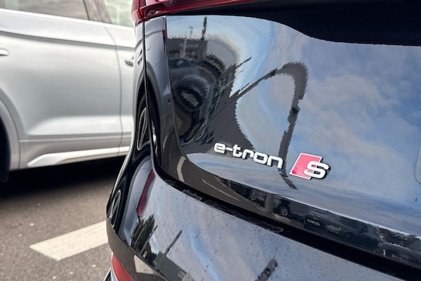 Used Audi e-tron 2021 for sale - 76246609: Photo 56