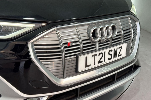 Used Audi e-tron 2021 for sale - 76246609: Photo 57