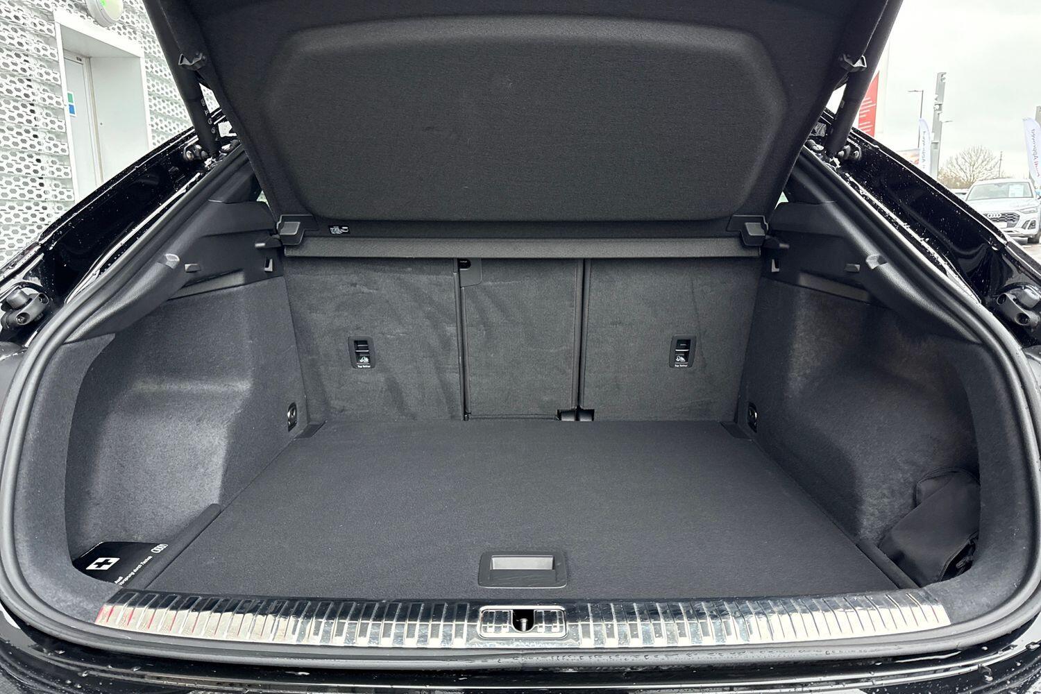 Used Audi Q3 2023 for sale - 77191503: Photo 17