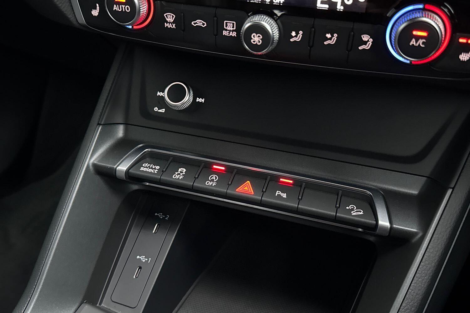 Used Audi Q3 2023 for sale - 77191503: Photo 40