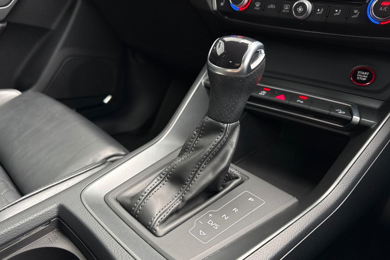 Used Audi RS Q3 2023 for sale - 77624937: Photo 17