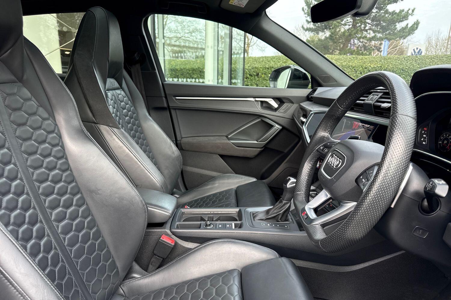 Used Audi RS Q3 2023 for sale - 77624937: Photo 45